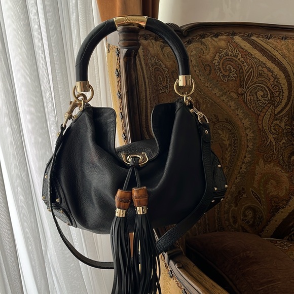 Gucci Black Hobo Bag with Gold Hardware - Picture 7 of 16